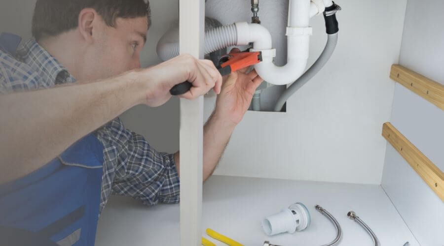 Professional emergency plumbing in West Des Moines, IA